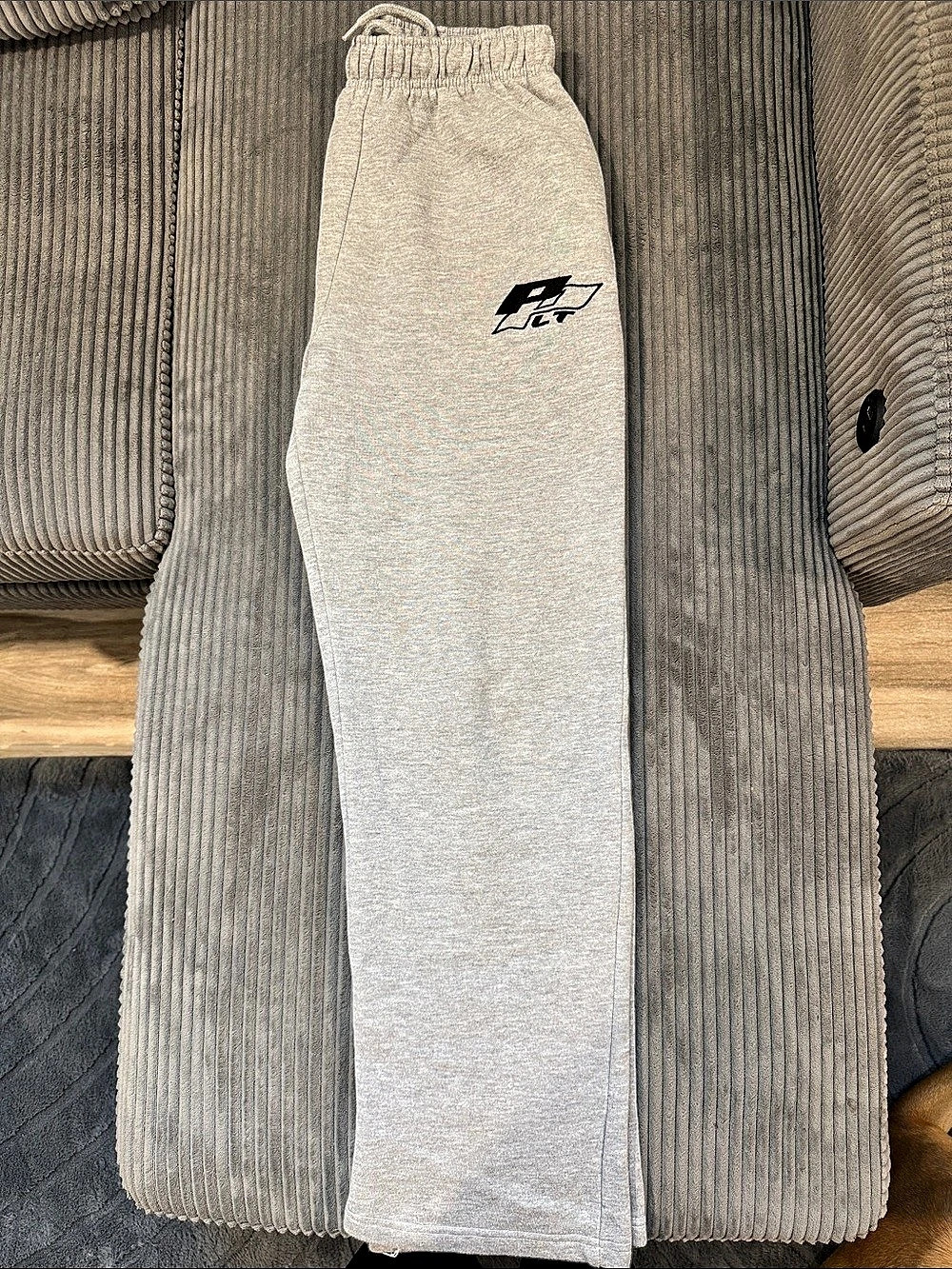 PrettyLittleThing PLT Logo Graphic Grey Marl Wide Leg Joggers Small